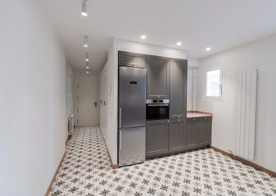 cocina rehabilitación suelo alicatadfo magoblan